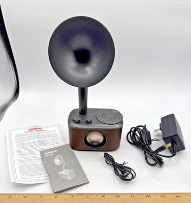 Rádio gramofone retrô Sangean CP-100 AM/FM com alto-falante Bluetooth. - Imagem 1 de 4