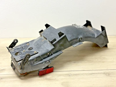 GSX600F 600 1988-1997 Katana Suzuki OEM guardabarros trasero 63111-19C00 Foto 1 de 4
