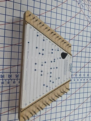 Instrumento musical de madera Dulcimer de arpa de regazo de primer acto de 15 pulgadas con 9 hojas de canciones Foto 1 de 4