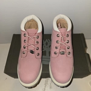 Womens Timberland Nellie Chukka Medium Nubuck Waterproof Boots Pink NWB SIZE 5.5 - Picture 1 of 5