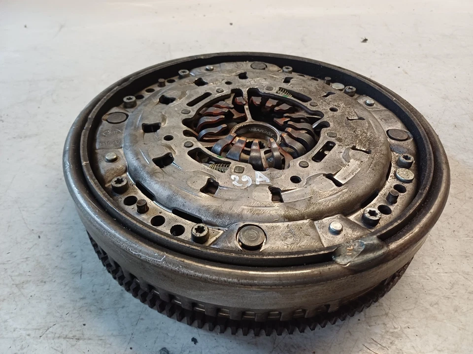 29A* Mercedes-Benz W169 W245 Kupplungssatz Schwungscheibe A2660300605 2660300605 - Bild 1 von 4