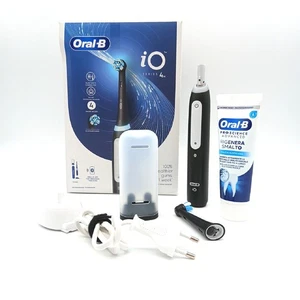 Oral B Elektrische Zahnbürste Mundpflege IO 4 Schwarz 1 Ersatzbürste leistungsst - Bild 1 von 5