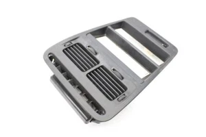 Nissan 300ZX Z32 1990-1996 tablero central radio bisel vertical con rejillas de ventilación 6826030900 - Imagen 1 de 12