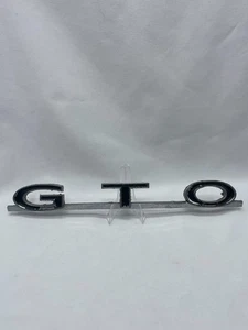 1964-1969 PONTIAC GTO REAR QUARTER PANEL EMBLEM ORIGINAL GM 9775668 - Picture 1 of 10