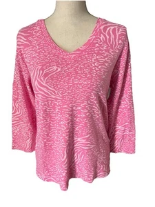 NWT Fresh Produce Womens Pink Animal Print V-neck 3/4 Sleeve Cotton Top Shirt L - Picture 1 of 13