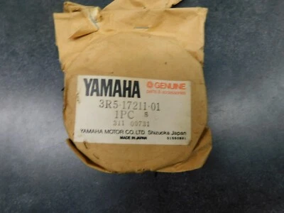 Yamaha YZ465 1980 engranaje nuevo 3R5-17211-01 2330 Foto 1 de 4