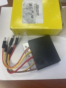 Voltage Regulator for Polaris 325 Magnum 425 Xpedition 400 Xplorer; 230-22107 - Picture 1 of 5