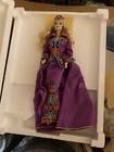 Royal Splendor Presidential Porcelain Barbie Doll 1993 Mattel 10950