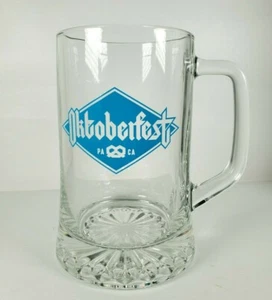 PA CA Oktoberfest 1L Glas Ganzkörper Jumbo Bierkrug - Super Durstige Trinker - Bild 1 von 5