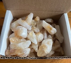 Citrine Crystal Points Bulk 1/2 LB  - Wholesale Quartz Crystal Points - Picture 1 of 4