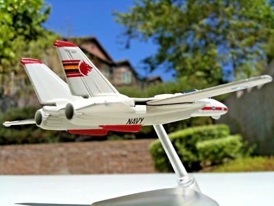 Corgi F-14A Tomcat USN VF1, Wolfpack, NE100, CAG USS Ranger Showcase 1:175 Scale - Image 1 of 4