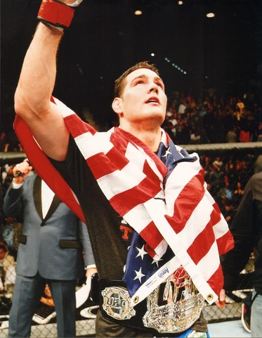 Chris Weidman UFC 11x14 Photo Picture w/ Belt 187 175 168 162 139 131 on Fox 2 1 Cover