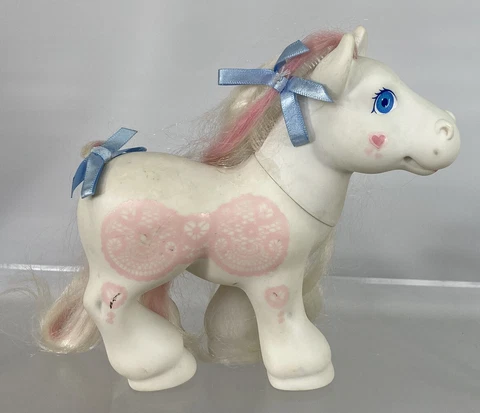 Cabbage Patch Kids Magic Meadow Lipstick Surprise Sugar Pony Horse 1992 White Cover