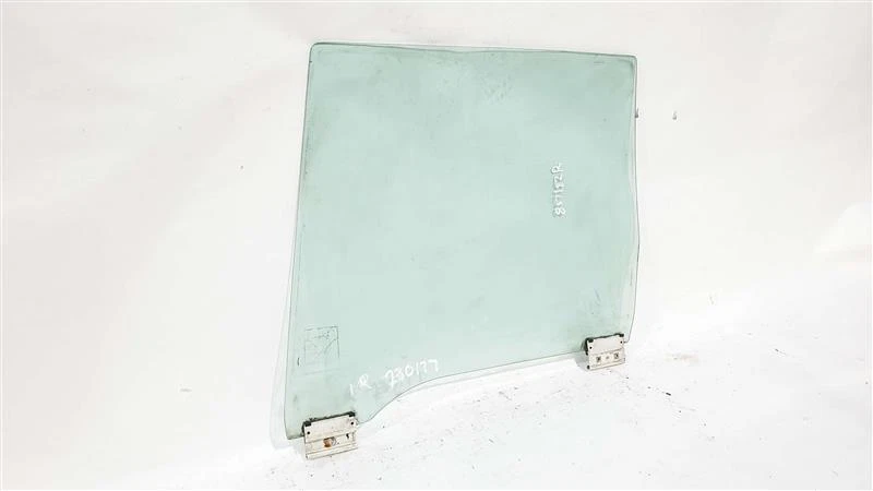 Puerta trasera izquierda cristal sedán OEM 1985 1986 1987 BMW 325E Foto 1 de 4