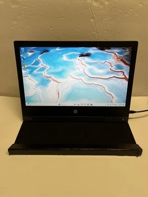 HP U160 LED LCD Monitor With Black Leather Case - Image 1 of 4