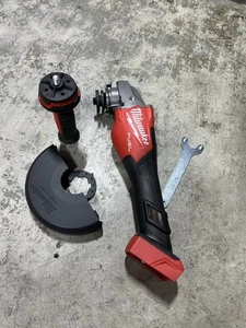 Milwaukee 3671-20 M18 FUEL 4-1/2"-6" Braking Grinder Slide Switch**Tool Only** - Picture 1 of 1