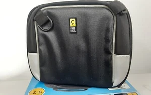 Case Logic Portable/ In-Car DVD Player Case  (5" To 7" Player) NEW - Picture 1 of 9