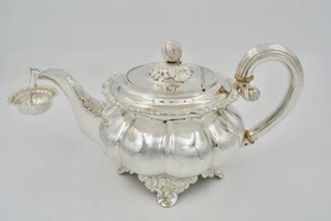 Antique Circa 1832 French Paris Solid Silver Teapot By J.François Veyrat, 737 gr - Picture 1 of 12