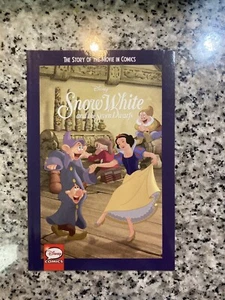 Snow White & the Seven Dwarfs (2017 Paperback) (The Story of Movie in Comics) - Picture 1 of 2