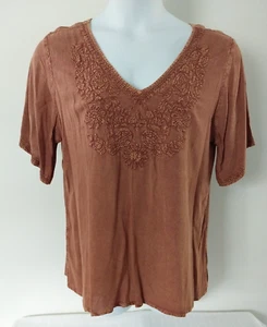 Solitaire by ravi khosla Women's XL Blouse 3/4 Sleeve Lightweight Embroidery Top - Picture 1 of 16