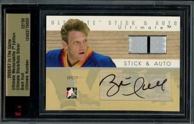2006-07 ITG Ultimate Memorabilia - BRETT HULL - STICK & AUTO #22/50 SILVER - Image 1 of 4