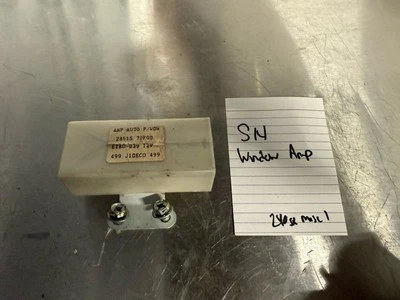 Amplificador de ventana eléctrica 95-98 genuino Nissan S14 240SX 28515-70F00 con tornillos Foto 1 de 2