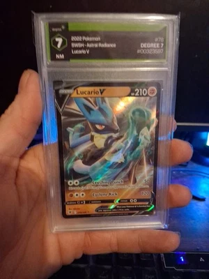 Lucario V 078/189 Astral Radiance Holo Ultra Rare Pokemon Card Degree 7 Near Mt - Image 1 of 2