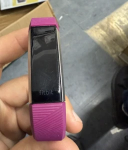 Fitbit Alta HR Activity Tracker, Large- Fuchsia - Picture 1 of 1