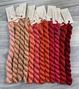 12 SKEINS SILK & IVORY BROWN PAPER PACKAGES MERINO WOOL THREAD NEEDLEPOINT LOT - Picture 1 of 1