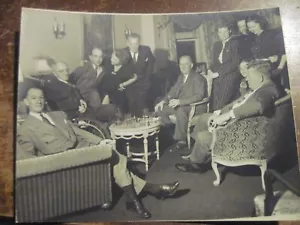 Vintage s/w Gruppenbild, ohne Markierungen oder Datum, würde Informationen schätzen - Bild 1 von 11