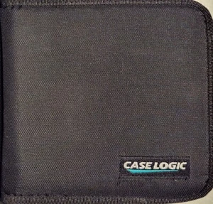 CASE LOGIC: 24 CD/DVD ZIPPER CARRIER; black pages, exterior, and interior - Picture 1 of 4