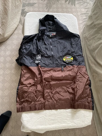 Nascar UPS Dale Jarrett Windbreaker Size XL  Chase Authentics 88 Cover