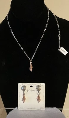 JUEGO DE ARETES Y COLLAR DÚO CONCHAS TODO EL MUNDO BRIGHTON NUEVO CON ETIQUETAS Foto 1 de 4