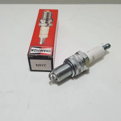 Bougie Champion N9YC Citroën C25 - GS - Peugeot 504 - J5 Pour 5417768 - Image 1 of 4