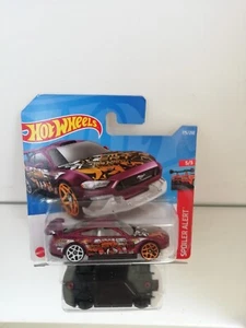 Hot Wheels Custom 18 Ford Mustang GT su scheda - Foto 1 di 3