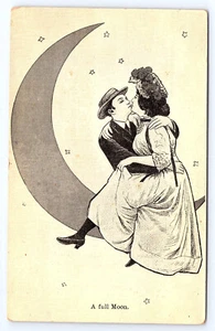 Viktorianisches Paar sitzt auf Mondsichel Wortspiel Vollmond 1910er Postkarte C353 - Bild 1 von 2