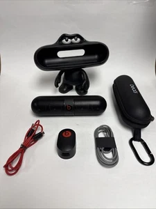 Auténtico Altavoz Bluetooth Beats Pill 2.0 + Soporte Dude Negro (Excelente) - Imagen 1 de 9