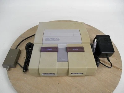 Sistema de entretenimiento Super Nintendo roto SNS-001 leer descripción para reparación Foto 1 de 4