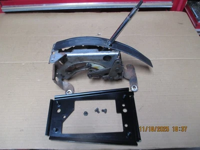 1973-1981 Camaro 1970-1981 Firebird Automatic Floor Shifter Non Ratchet Shift GM - Image 1 of 4
