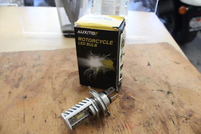 Suzuki GSXS1000 2016 ABS mercado de accesorios bombilla LED nuevo H4 9003 | caja abierta Foto 1 de 4