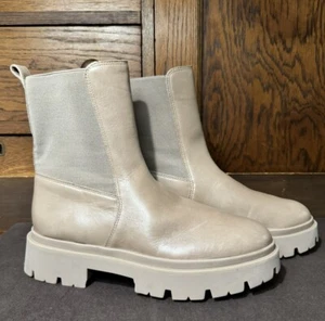 Casual Chelsea Leather Bootie 8.5 B Tan/Beige. Lug Sole Schutz Billie - Picture 1 of 6