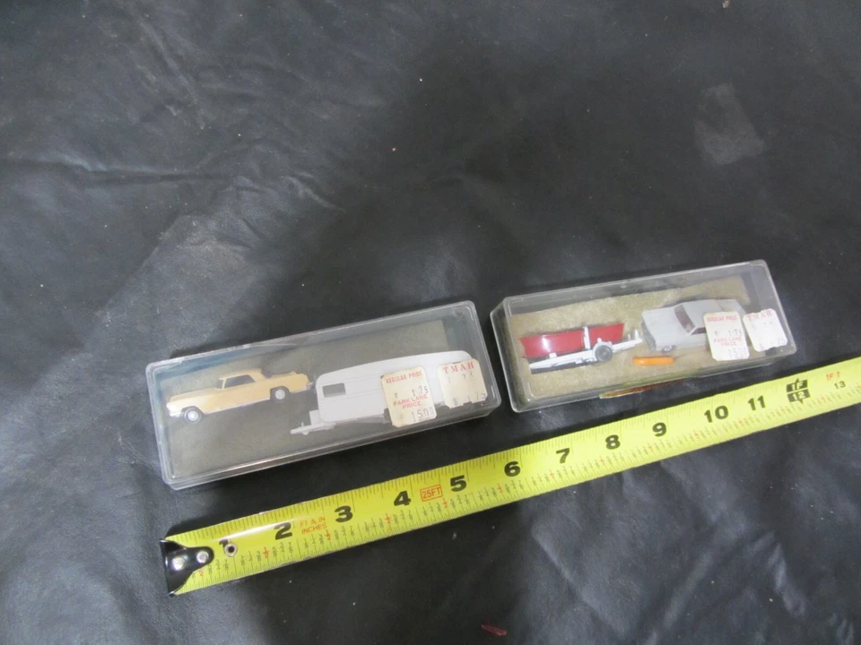 Remolque cámper WIKING PACKUNG coche barco Alemania plástico coches antiguos Foto 1 de 4