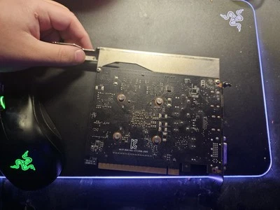 Asus GTX 1050 - Image 1 of 2