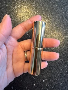 rossetto estee lauder pure color lunga durata - 55 crema blushing - Foto 1 di 3