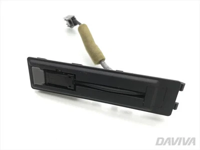 Chevrolet Captiva Conector USB 2008 SUV 4/5dr 3U2Y-0 (06-24) Diesel 2.0 D 4WD - Imagen 1 de 4