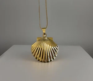 Collar Colgante Medallón Concha Estilo Vintage Tono Dorado - Nuevo - Imagen 1 de 8