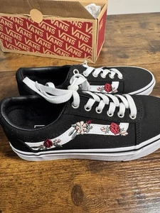 Vans Damengröße 6,5 schwarze Rosen Schnürschuhe klassisch neu mit Etikett und Karton - Bild 1 von 9