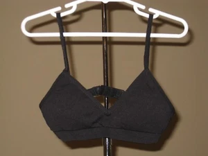 MAIDENFORM GIRLS BLACK BRA NYLON/SPANDEX TAG FREE ADJUSTABLE STRAP SIZE S NWOT'S - Picture 1 of 5