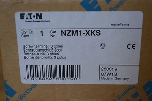EATON Cover 3 Pole (for Screw Moeller Series Terminals) NZM1-XKS - Picture 1 of 6