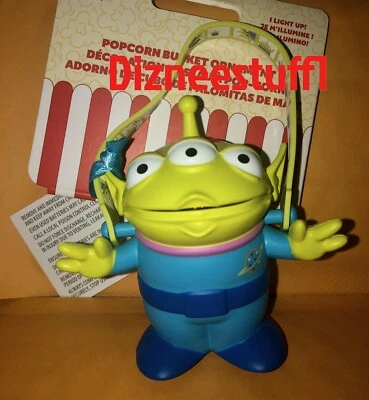 Cubo de palomitas de maíz alienígenas Toy Story 2025 de los parques de Disney adorno de Navidad iluminado Foto 1 de 2